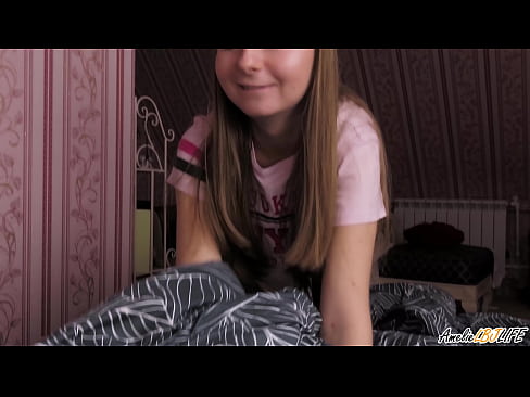 ❤️ Blondie sýgur BFF's djúpt og fær ásamt í munninn Ofsagt kynlíf á is.pinkporno.ru ❌️